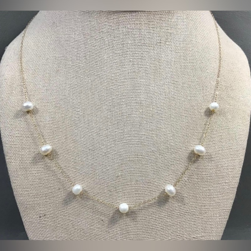 Genuine freshwater pearl and 14k solid gold chain necklace